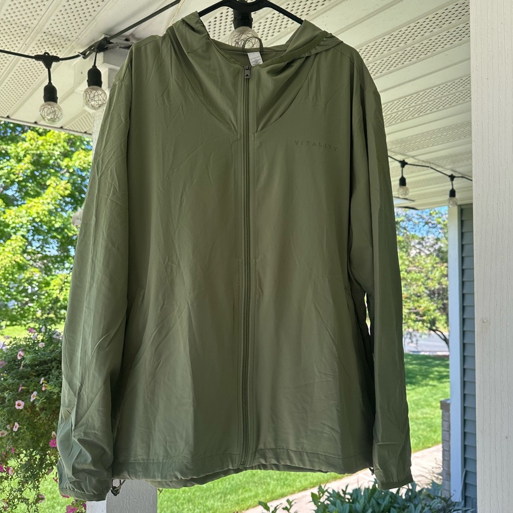 Unisex - Vitality Prime Windbreaker - Matcha - Size Large